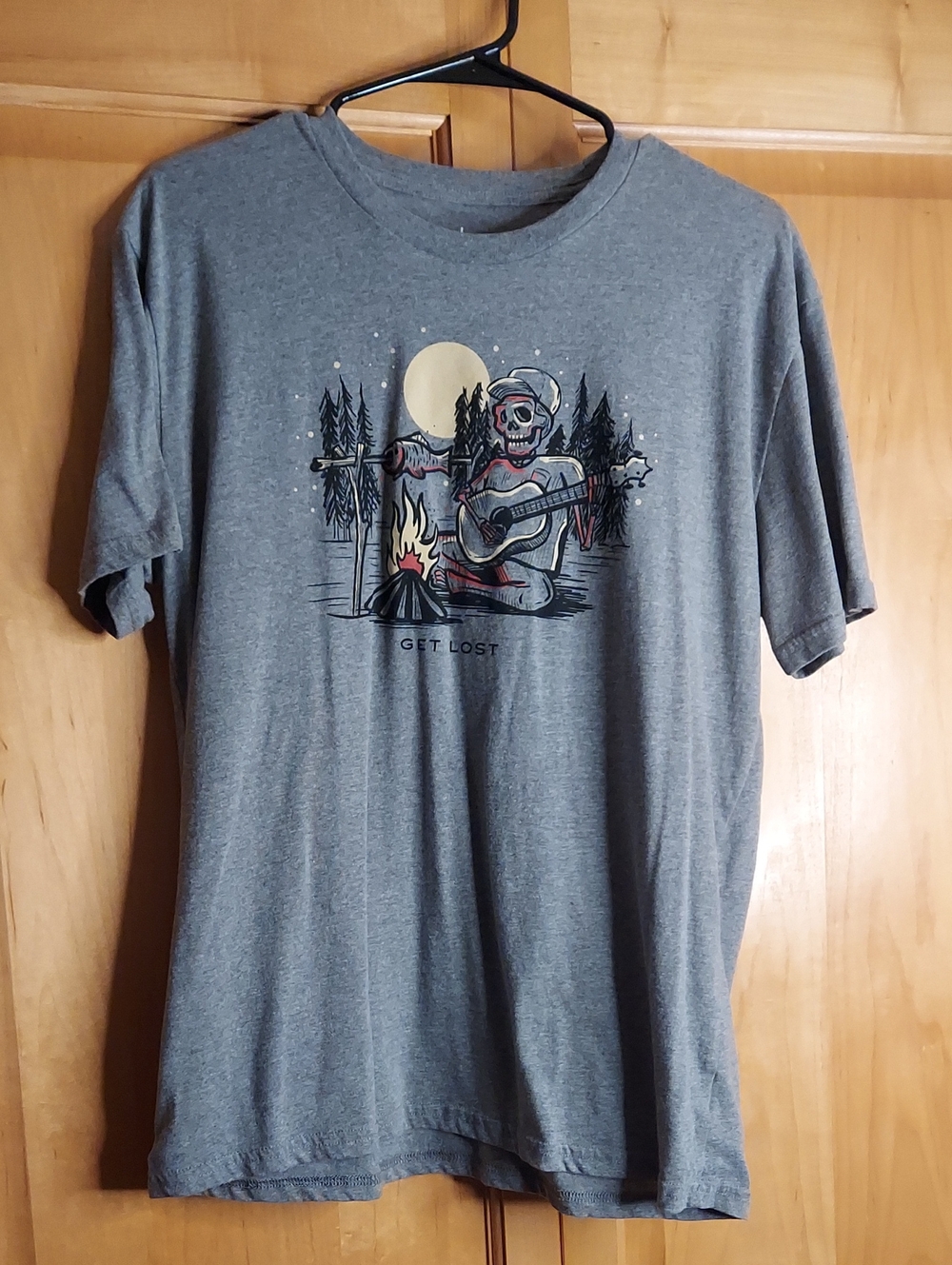 Men's Grey Graphic T‑Shirt with Campfire Skeleton Print